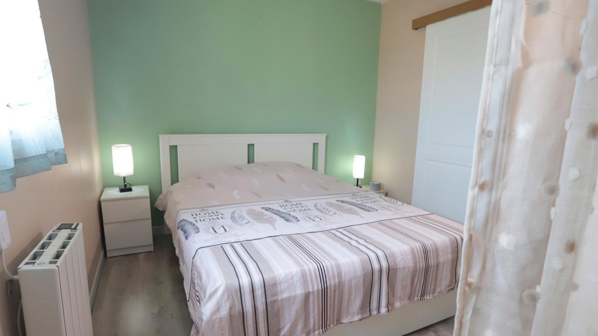 Appart T2 Dans Residence Calme Parking Prive Gratuit Miramas Εξωτερικό φωτογραφία